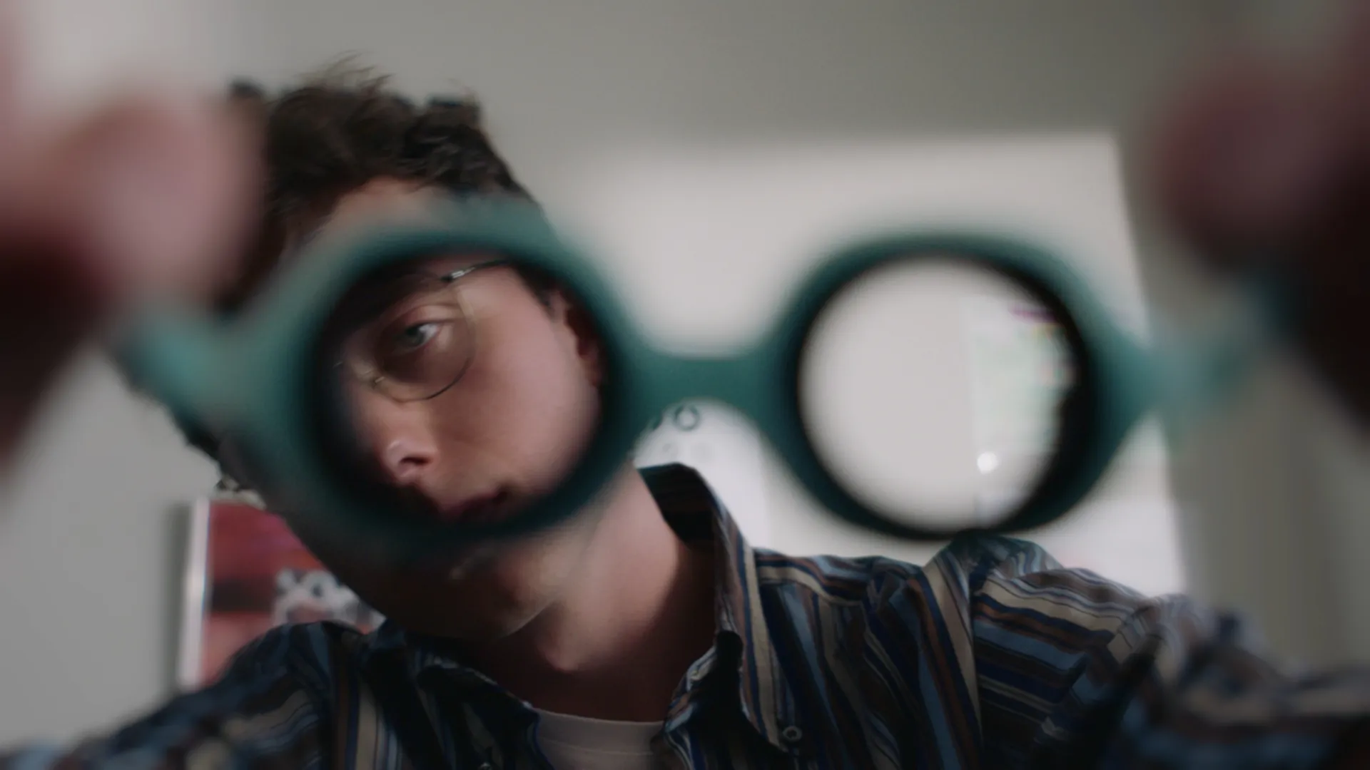 De Brillenbus Video Still